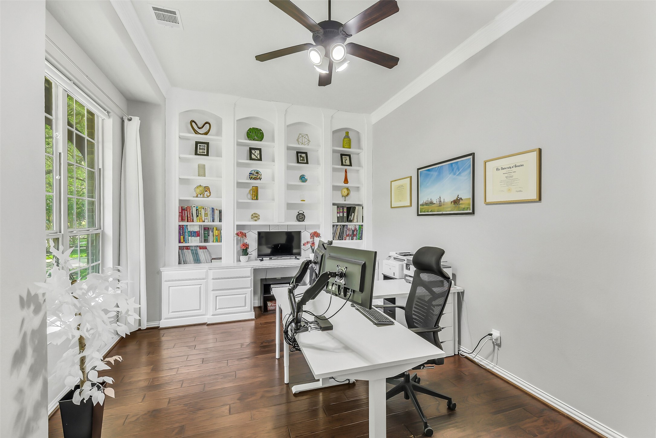 12207 Shorebridge Road Cypress, TX 77433 - Photo 7 of 41 a workspace with wooden floor