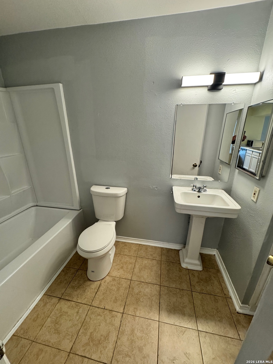 4949 Hamilton Wolfe Road, Unit 9201 San Antonio, TX 78229 - Photo 18 of 23