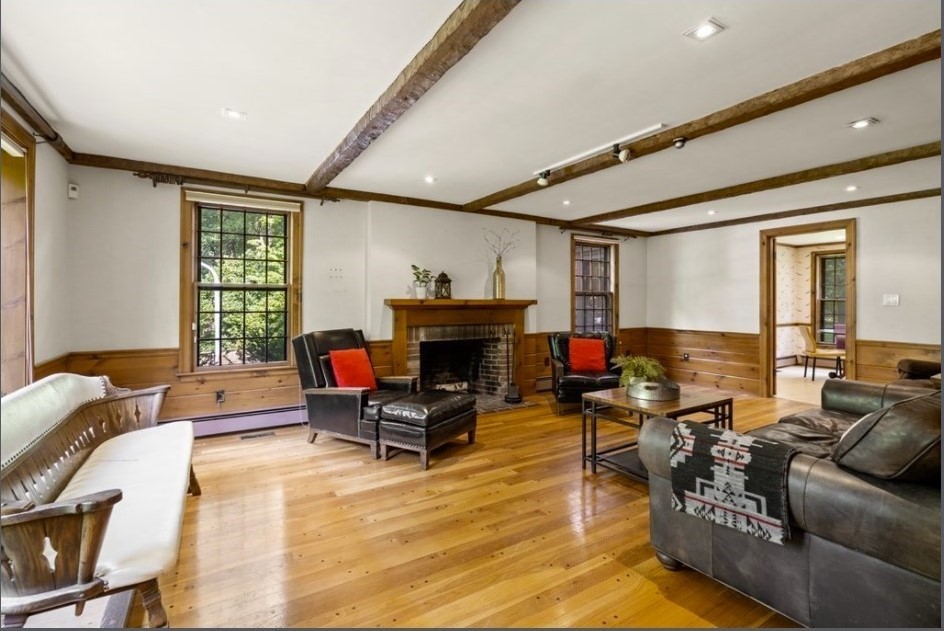 81 Draper Road Wayland, MA 01778 - Photo 14 of 18