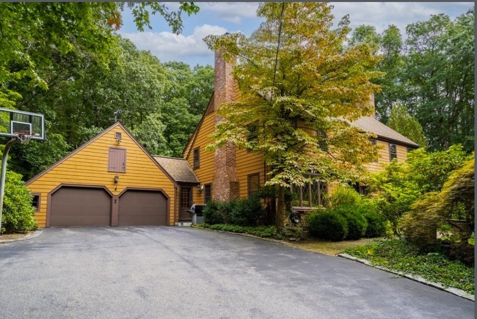 81 Draper Road Wayland, MA 01778 - Photo 10 of 18