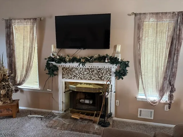 $299,999 | 39 Overlook Drive, Hackettstown, NJ 07840