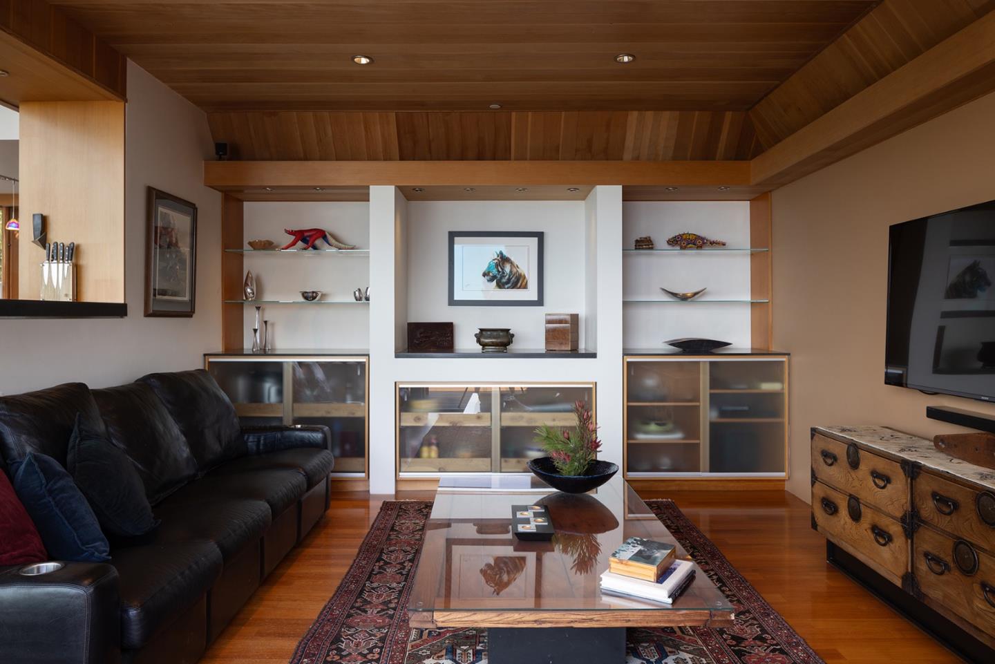 140 Boyd Way Carmel, CA 93923 - Photo 13 of 40 a living room with furniture and a flat screen tv