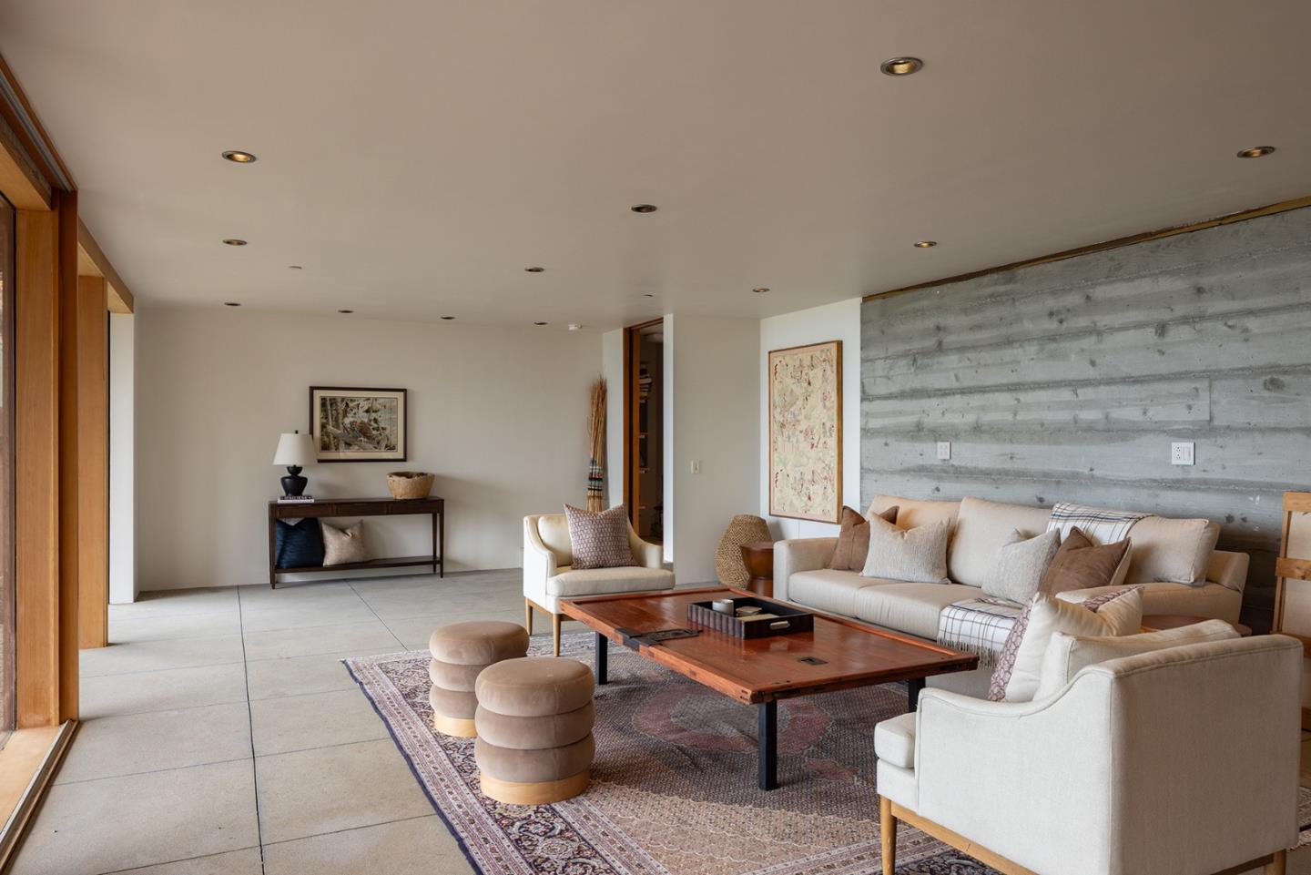 140 Boyd Way Carmel, CA 93923 - Photo 28 of 40 a living room with furniture
