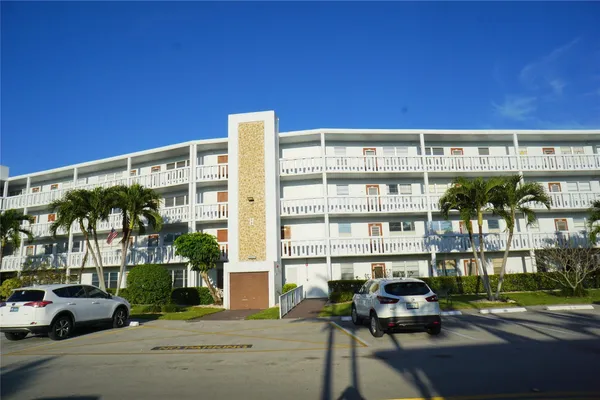 $98,000 | 4029 Newport North, Unit 4029, Deerfield Beach, FL 33442