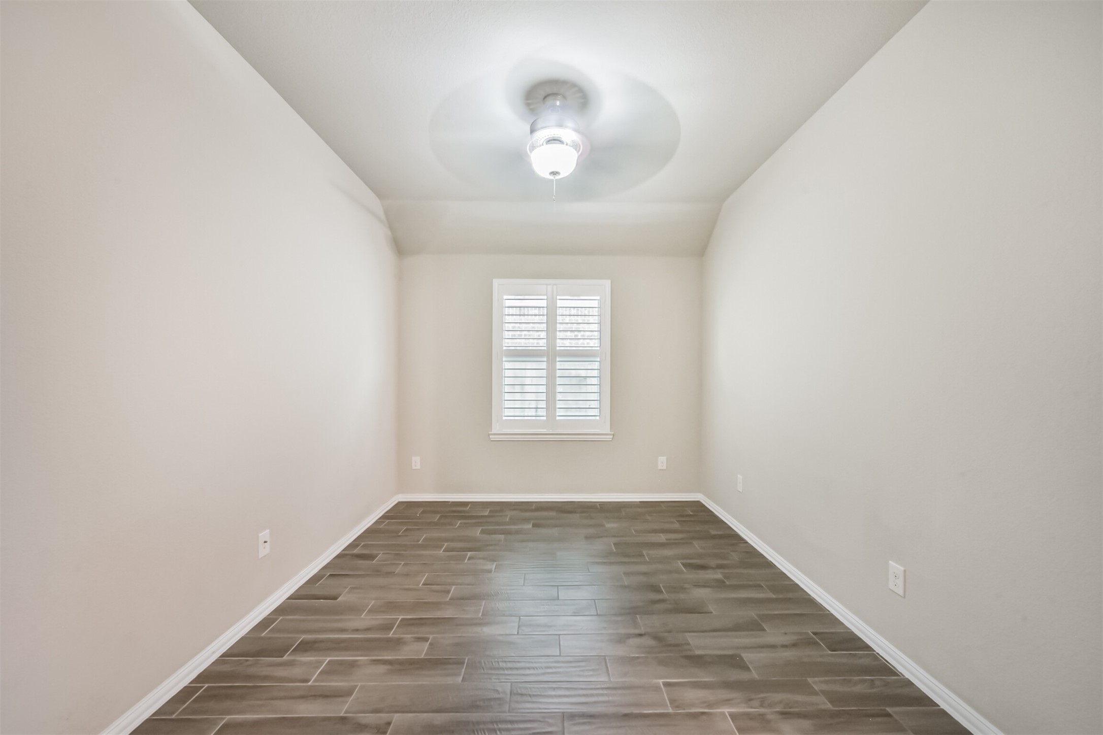 2309 Redwood Ridge Trail Manvel, TX 77578 - Photo 11 of 26 Excellent flex space that could be a formal dining, study, gym, or play area