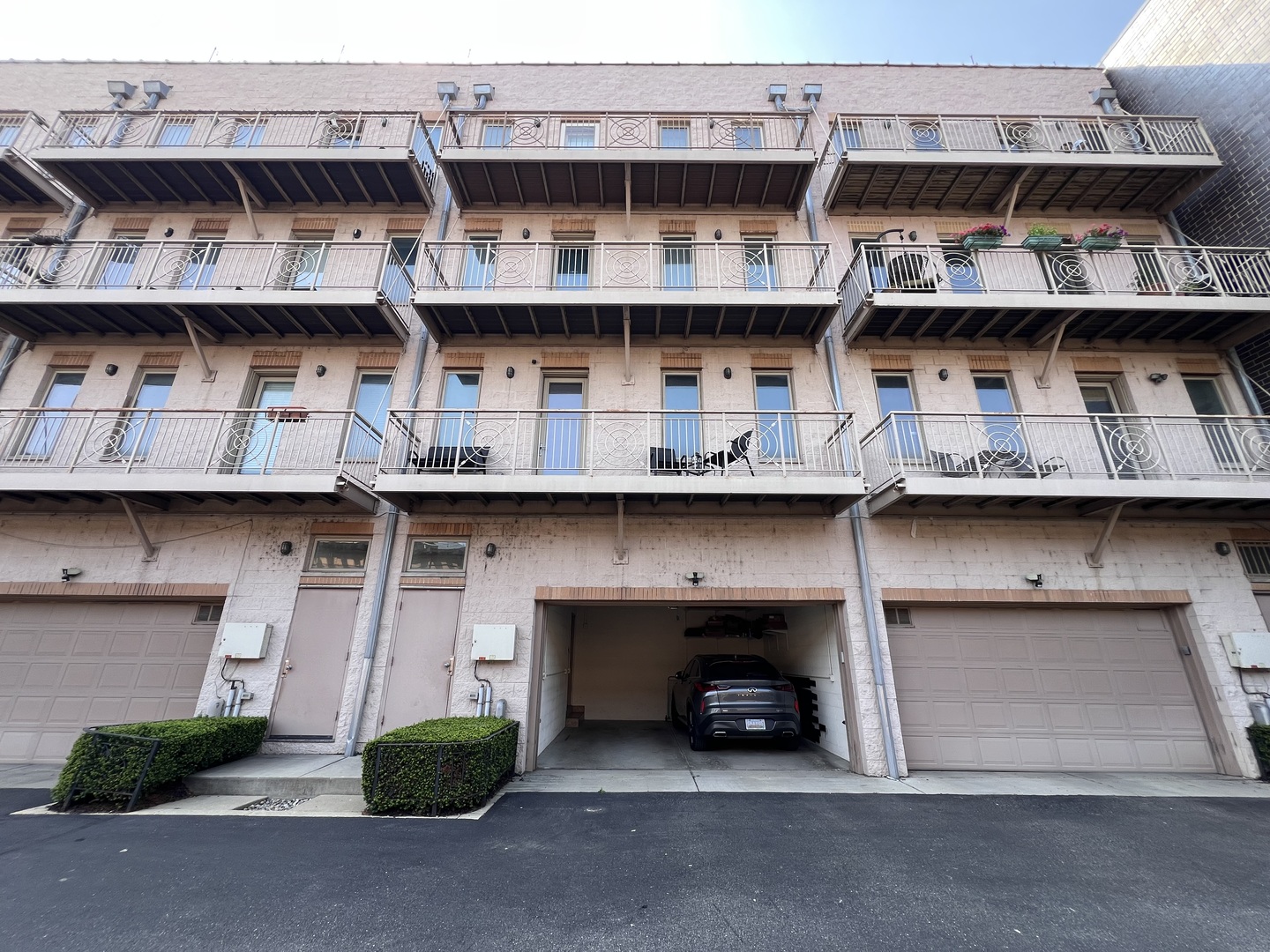 1911 South State Street, Unit 3 Chicago, IL 60616 - Photo 24 of 26