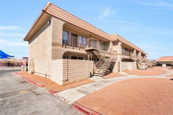 $950 | 4300 North Lamont Street, Unit 200, Las Vegas, NV 89115