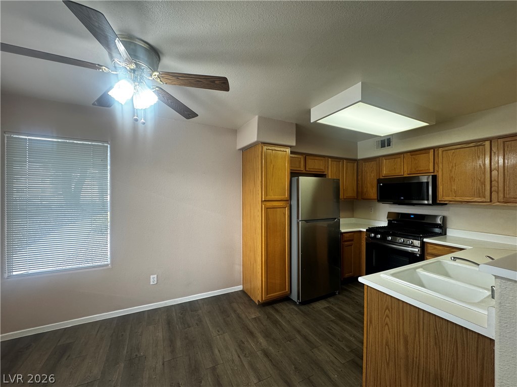 4955 South Lindell Road, Unit 128 Las Vegas, NV 89118 - Photo 7 of 28