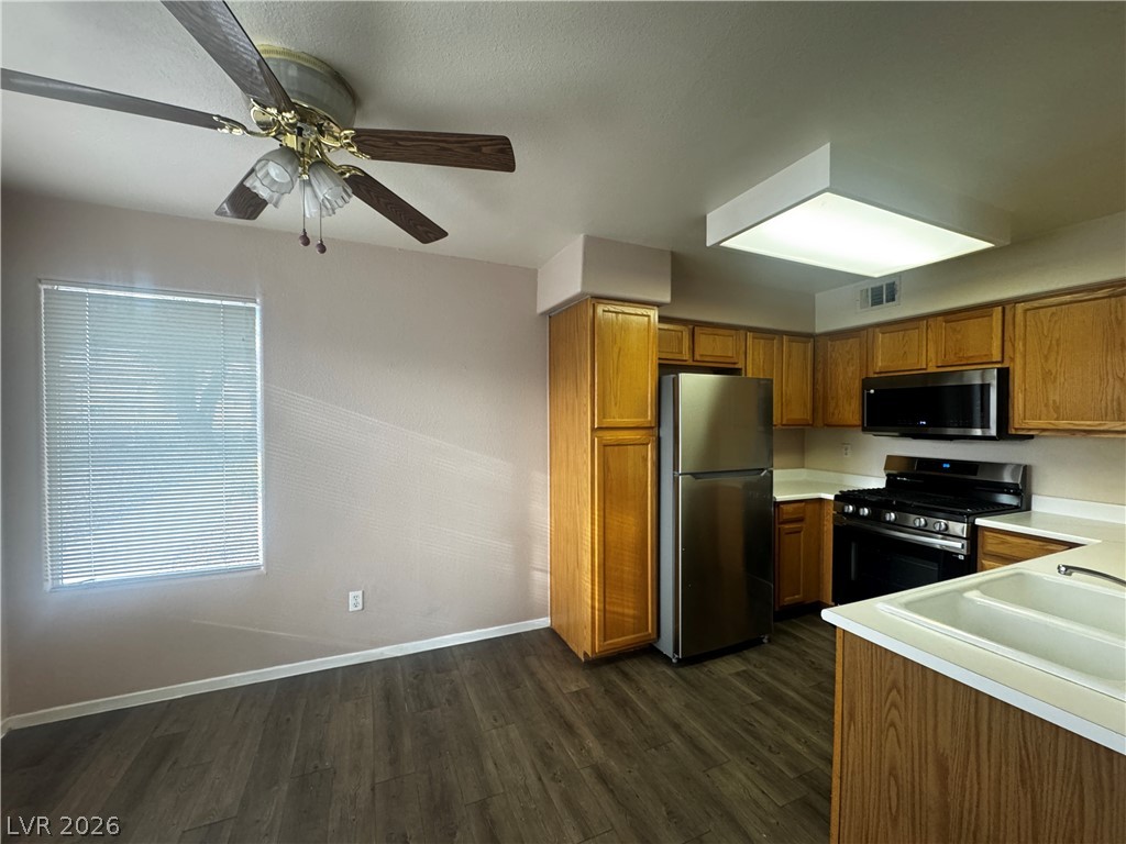 4955 South Lindell Road, Unit 128 Las Vegas, NV 89118 - Photo 8 of 28