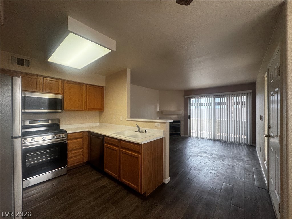 4955 South Lindell Road, Unit 128 Las Vegas, NV 89118 - Photo 9 of 28