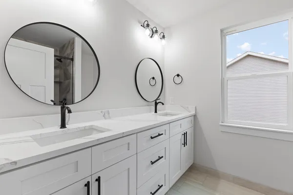 $341,100 | 2016 Grn Acrs Drive, Adrian, MI 49221