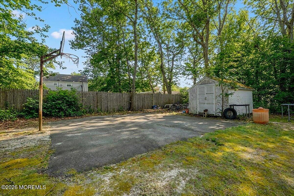 33 Ashford Road Jackson, NJ 08527 - Photo 68 of 71 68-Backyard
