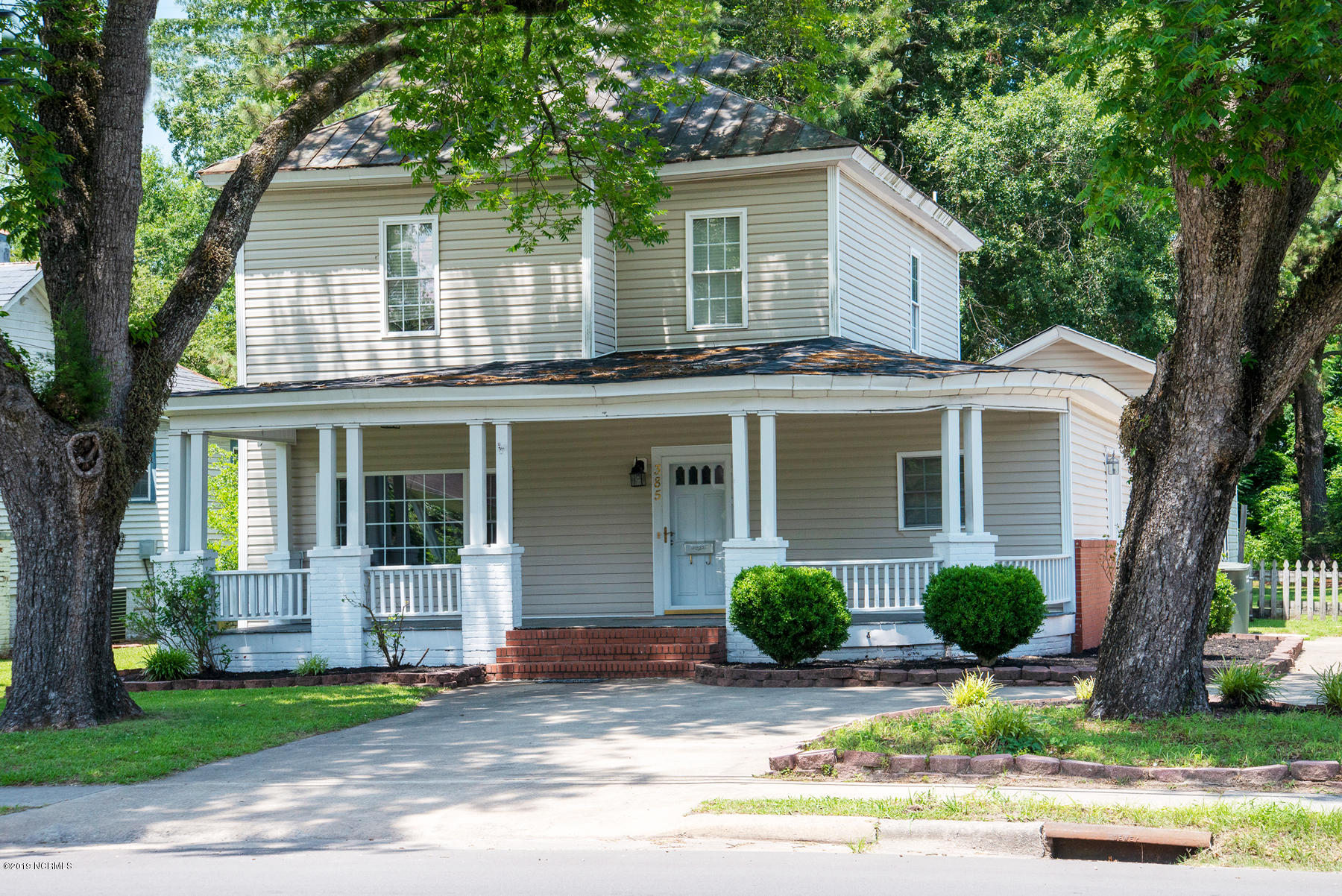 385 East 3rd Street Ayden, NC 28513 - Photo 1 of 46 Front of Home