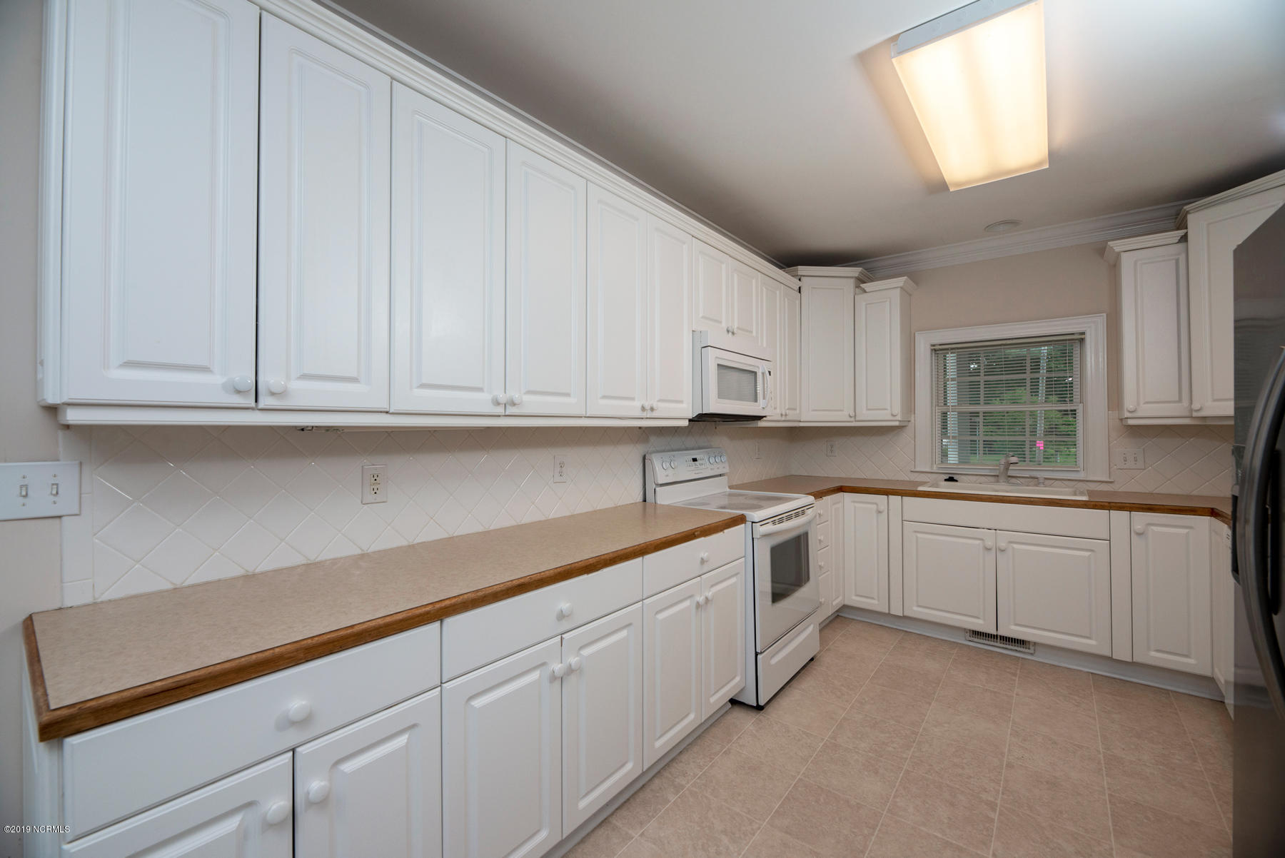 385 East 3rd Street Ayden, NC 28513 - Photo 15 of 46 385-West-3rd-Street-17