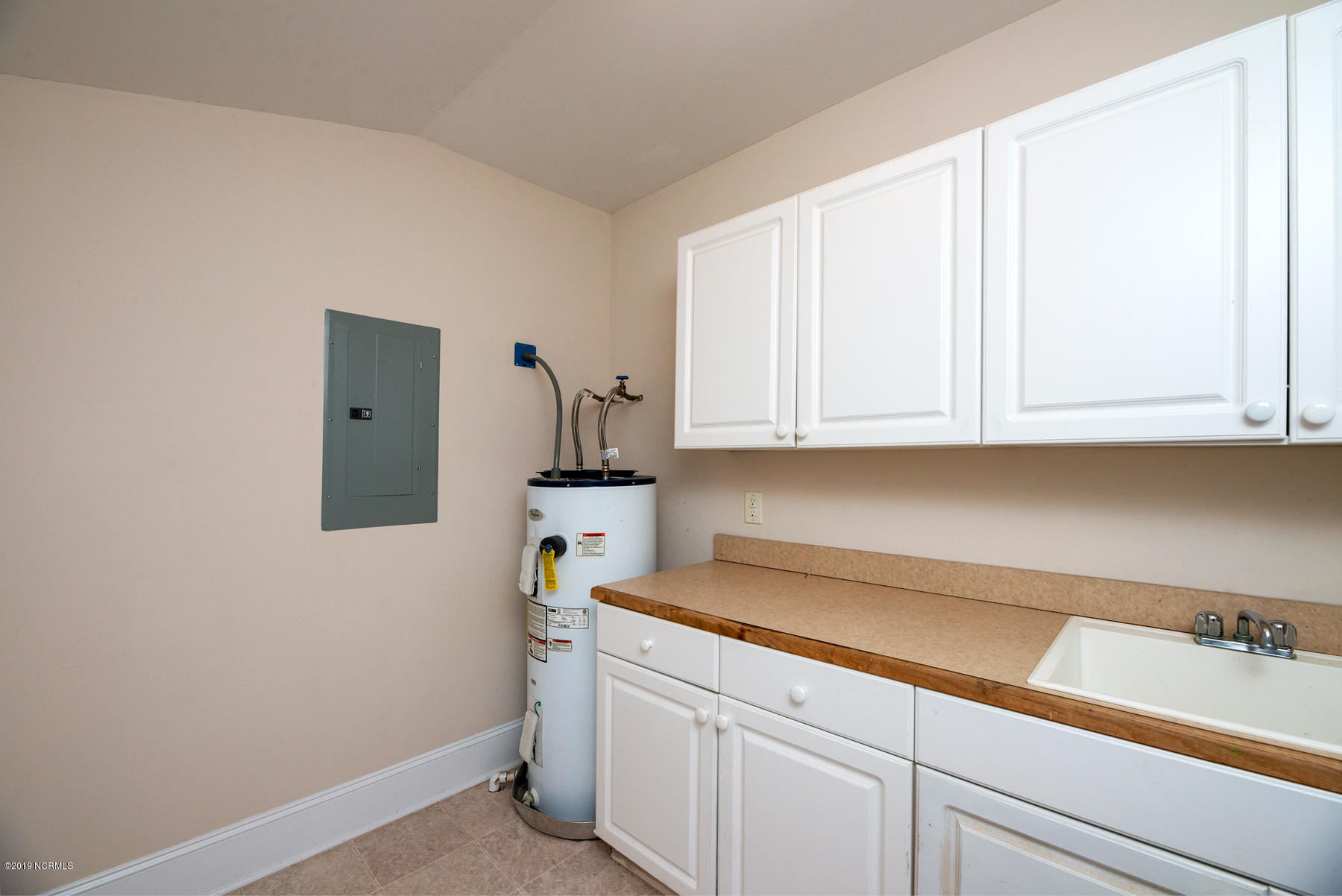 385 East 3rd Street Ayden, NC 28513 - Photo 23 of 46 385-West-3rd-Street-25