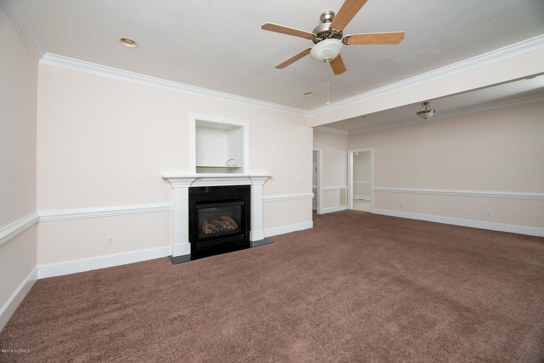 385 East 3rd Street Ayden, NC 28513 - Photo 9 of 46 385-West-3rd-Street-11