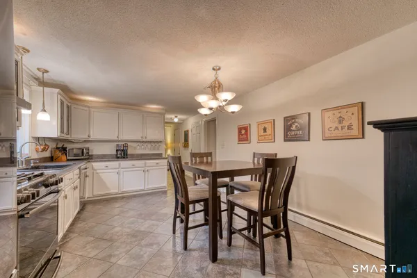 $595,000 | 165 Oak Ridge Drive, Berlin, CT 06037