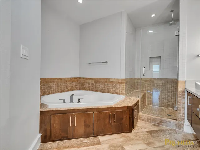 $3,800 | 6108 Potomac Enclave Drive, Houston, TX 77057