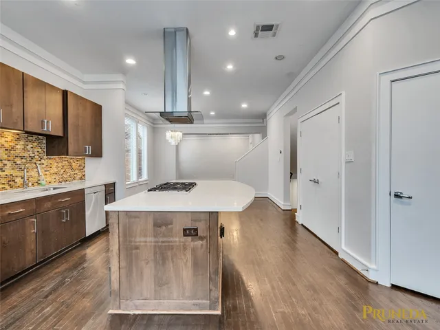 $3,800 | 6108 Potomac Enclave Drive, Houston, TX 77057