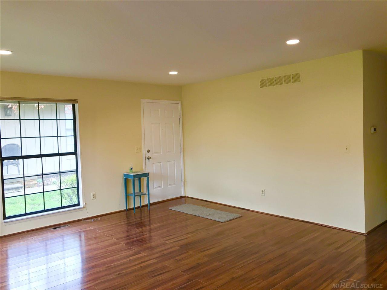 1891 Allenway Court Rochester Hills, MI 48309 - Photo 5 of 46