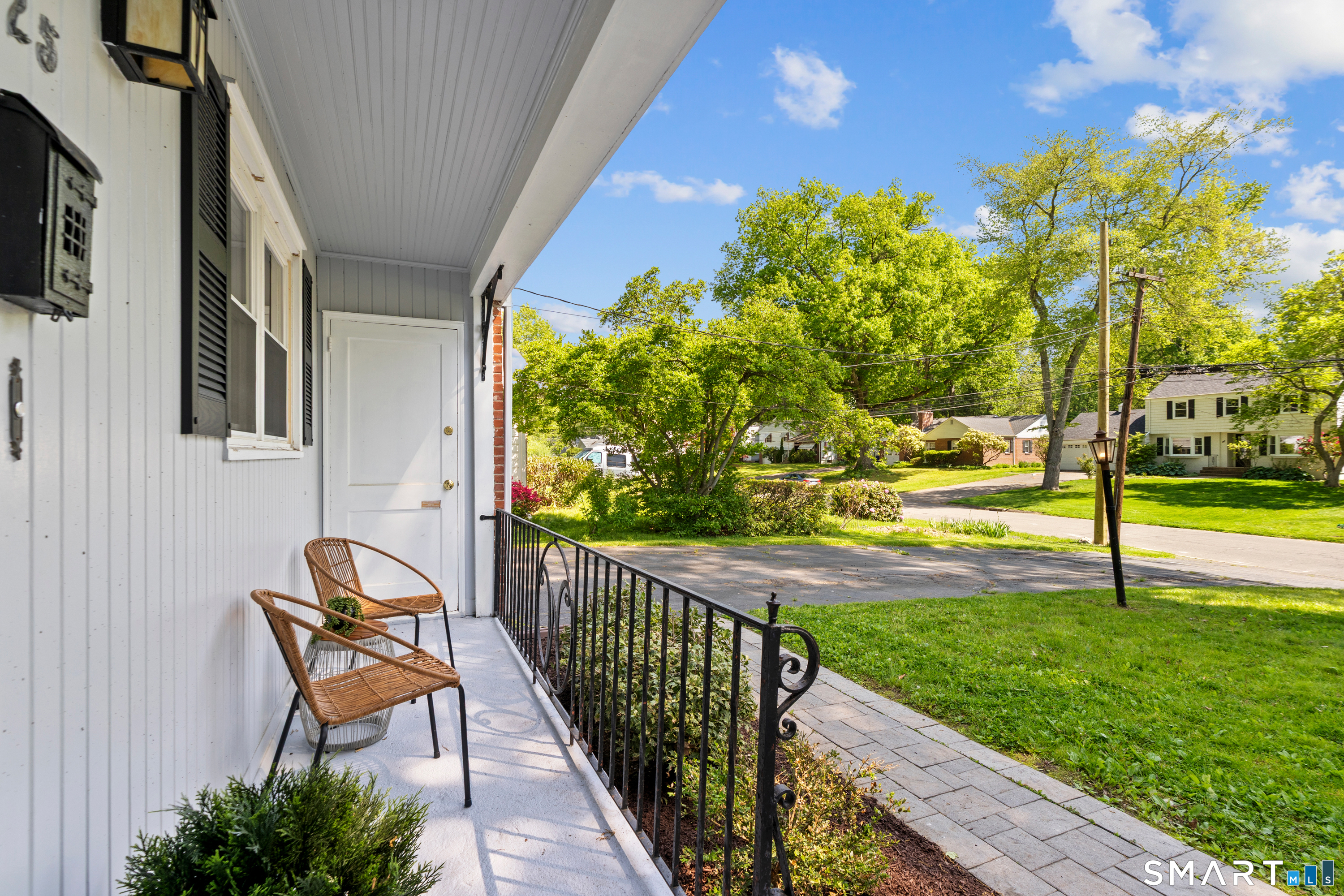 25 Miamis Road West Hartford, CT 06117 - Photo 33 of 38