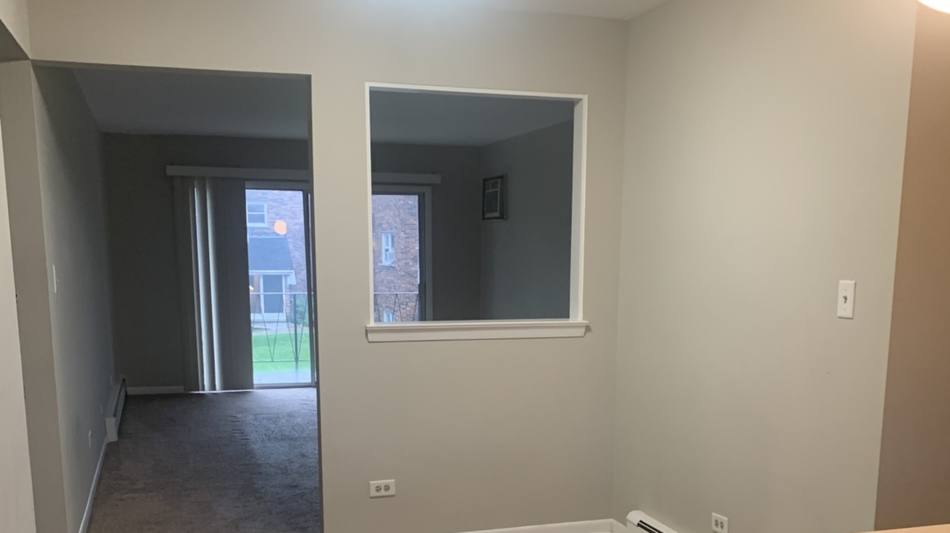 5631 6th Avenue, Unit 2D Countryside, IL 60525 - Photo 4 of 10 front view of a room