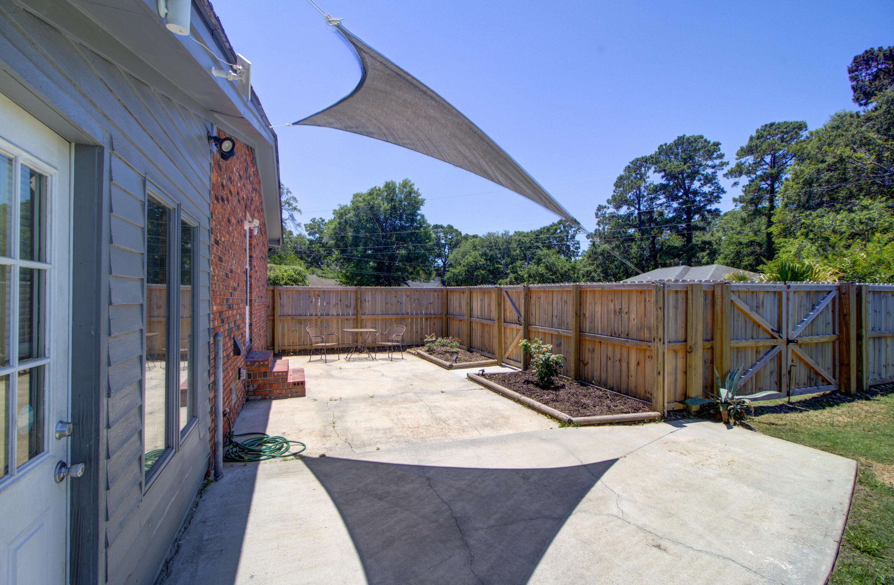 1144 Wyndham Road Charleston, SC 29412 - Photo 35 of 45 Side Patio