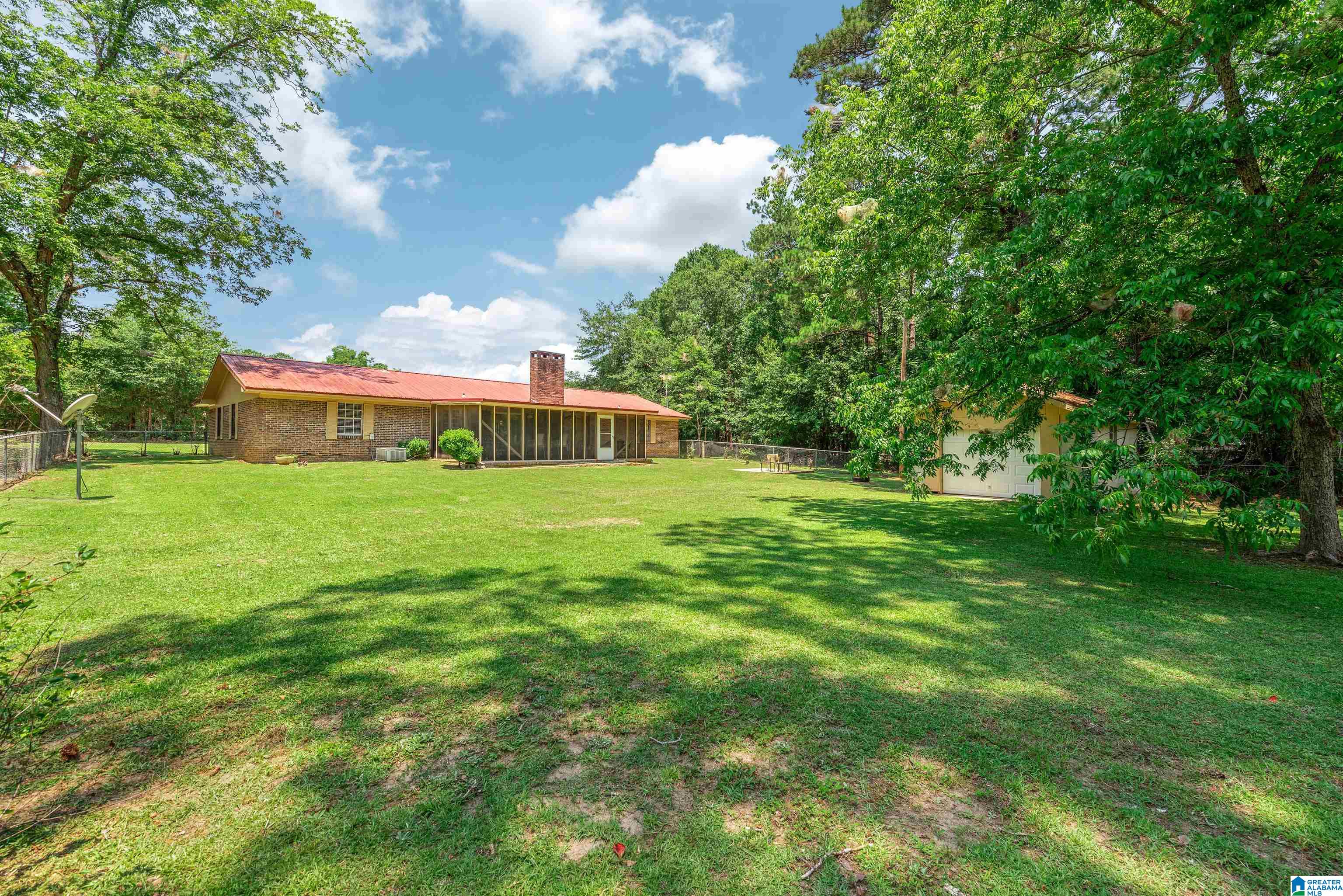 700 St Paul Street Dothan, AL 36303 - Photo 5 of 28