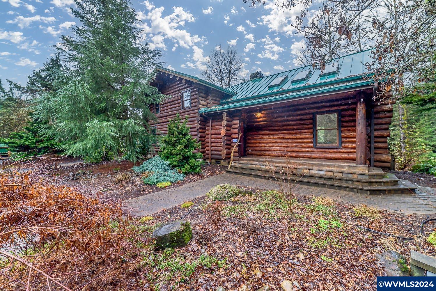 28612 Pleasant Valley Road Sweet Home, OR 97386 - Photo 2 of 42 Gallery Image 2