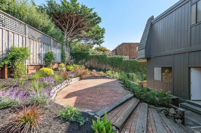 $7,650 | 15 Linda Vista Avenue, Tiburon, CA 94920