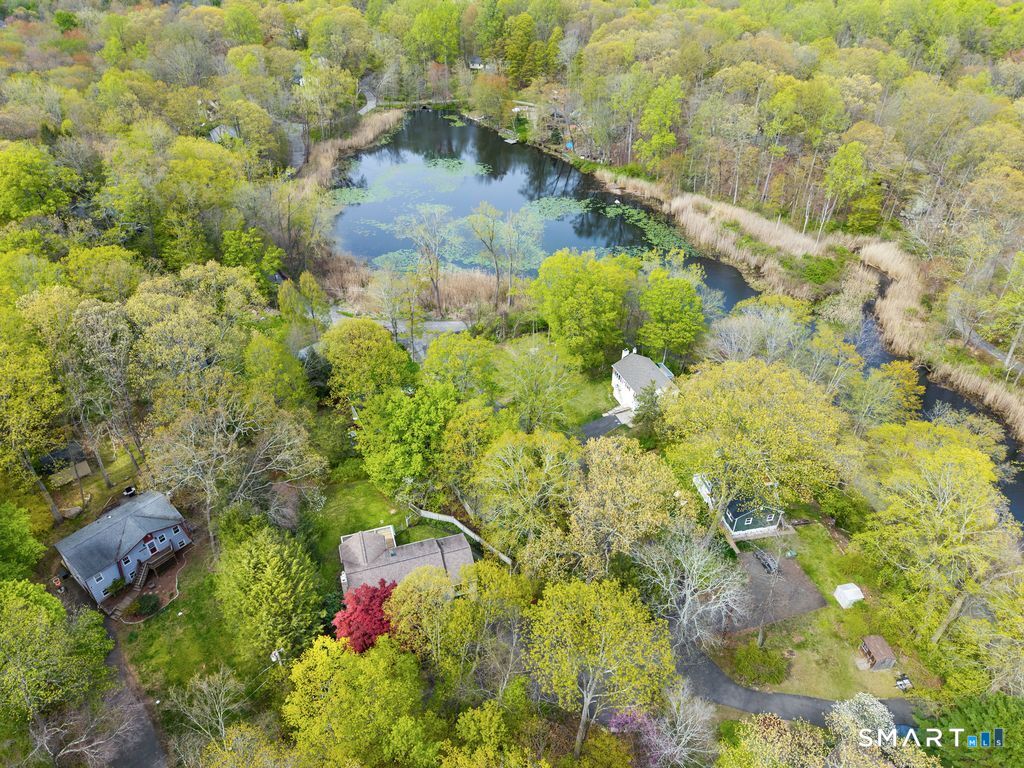 9 Sylvan Drive Ridgefield, CT 06877 - Photo 18 of 23