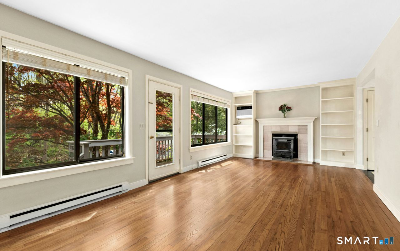 9 Sylvan Drive Ridgefield, CT 06877 - Photo 3 of 23