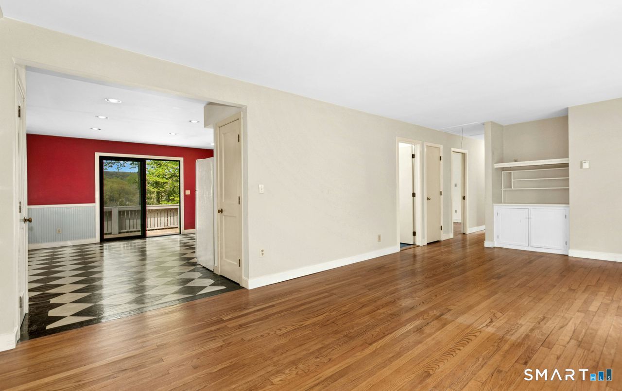 9 Sylvan Drive Ridgefield, CT 06877 - Photo 5 of 23