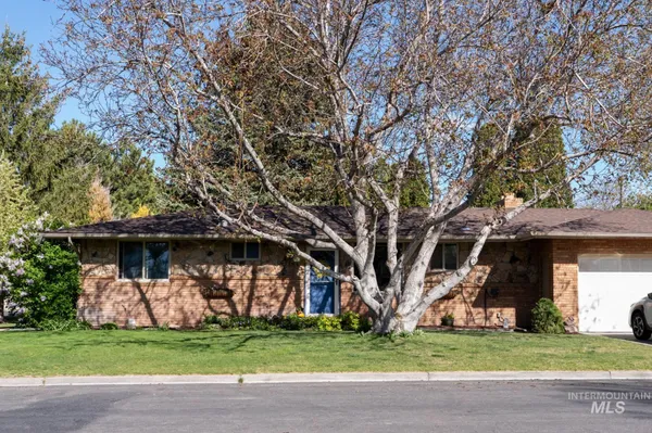 $449,000 | 976 Desert View Drive, Twin Falls, ID 83301