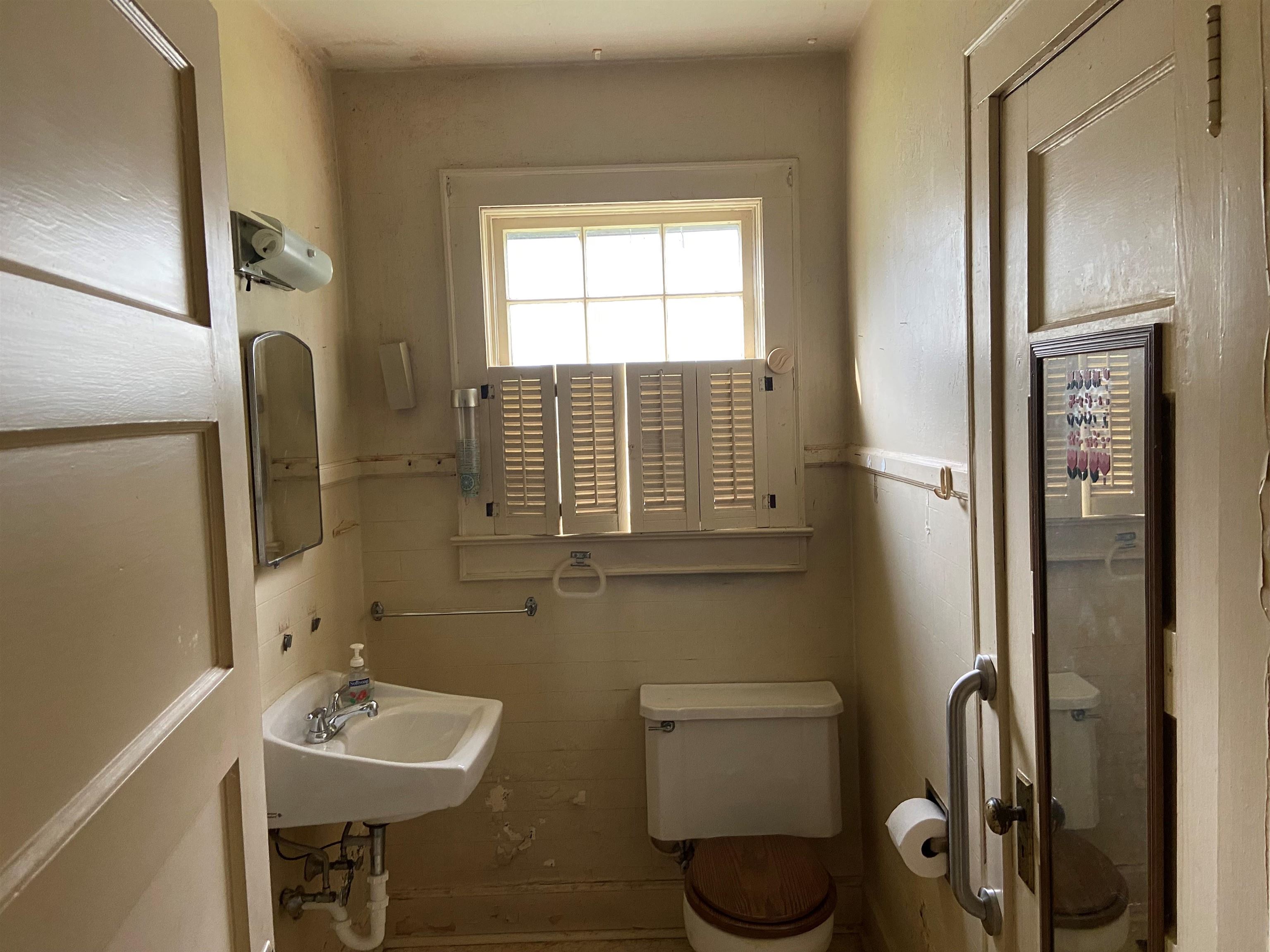 105 McPherson Street Union, SC 29379 - Photo 9 of 12 Gallery Image 9