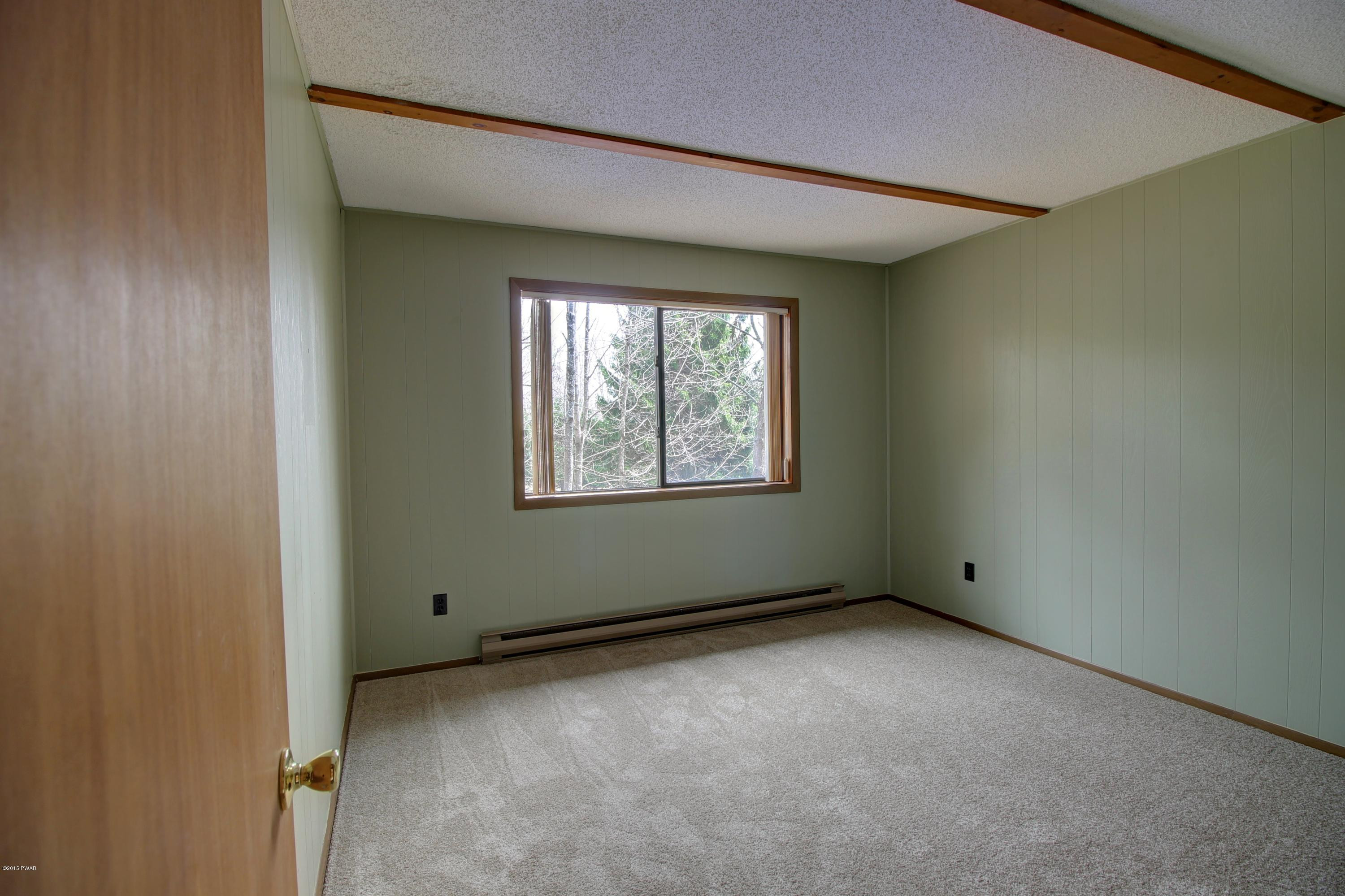 1301 Brookfield Road Lake Ariel, PA 18436 - Photo 10 of 28