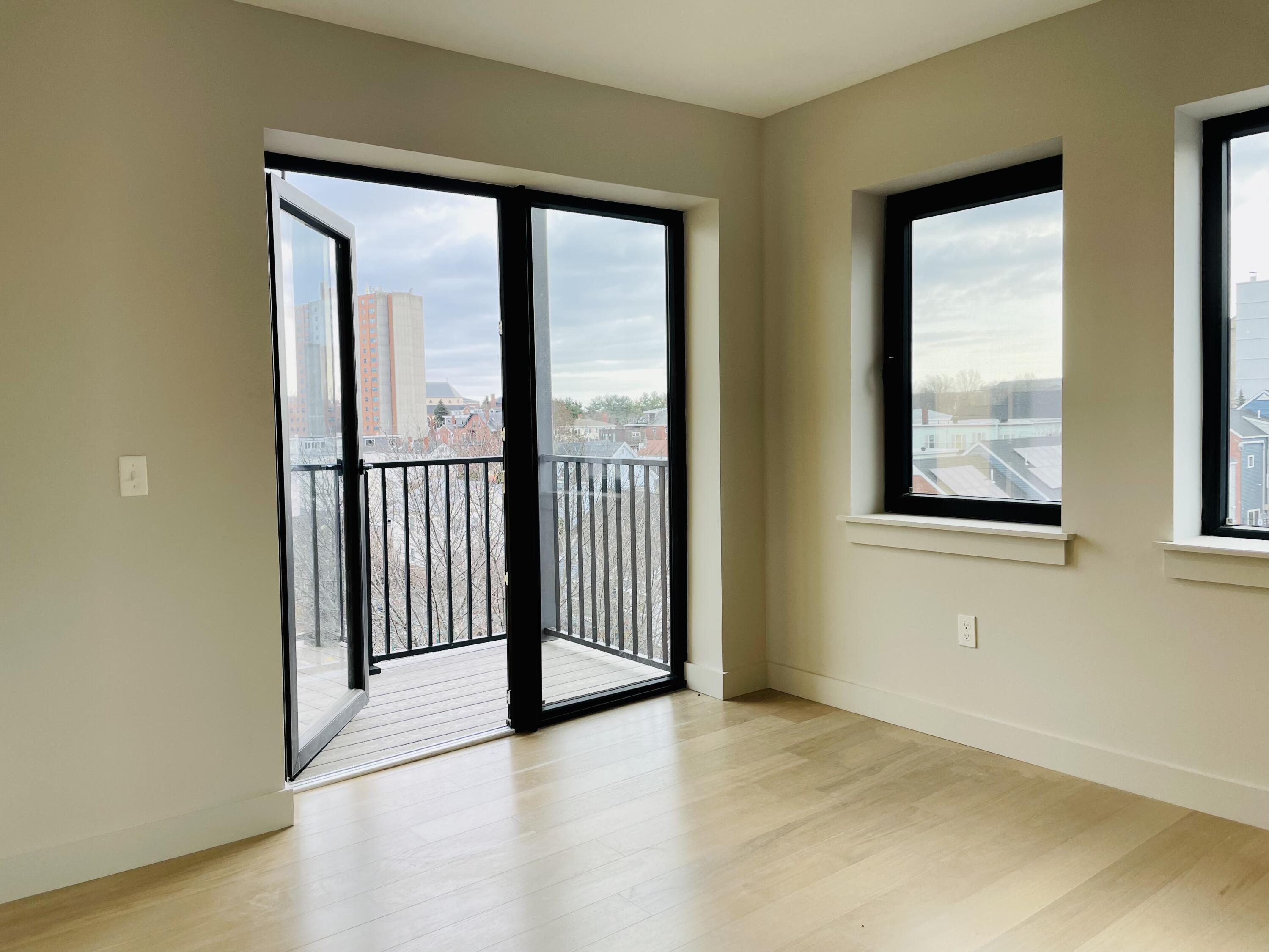 75 Chestnut Street, Unit 601 Portland, ME 04101 - Photo 6 of 38 601 Balcony