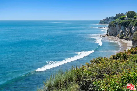 $1,399,000 | 67 Paradise Cove Road, Malibu, CA 90265