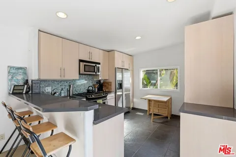 $1,399,000 | 67 Paradise Cove Road, Malibu, CA 90265