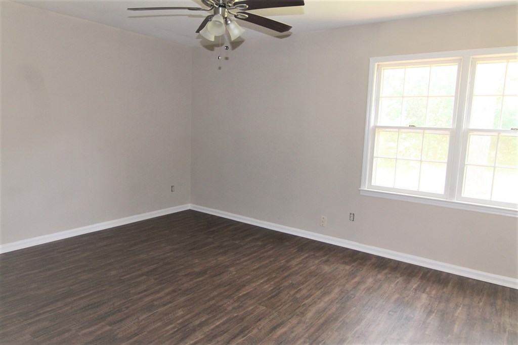 4814 Roxbury Drive Columbus, GA 31907 - Photo 11 of 15 Gallery Image 11