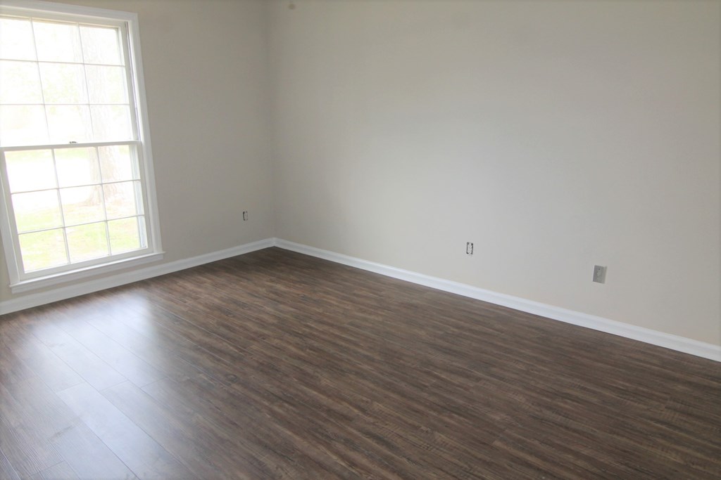 4814 Roxbury Drive Columbus, GA 31907 - Photo 10 of 15 Gallery Image 10