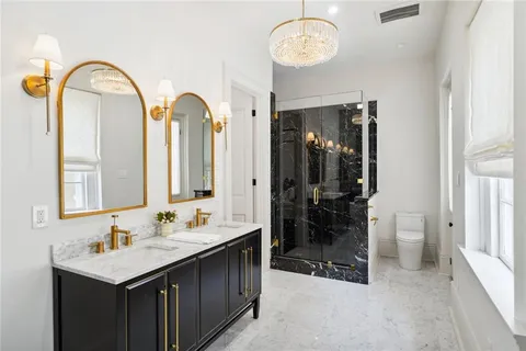 $1,895,000 | 520 Burgundy Street, New Orleans, LA 70112