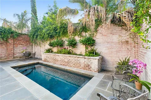 $1,895,000 | 520 Burgundy Street, New Orleans, LA 70112