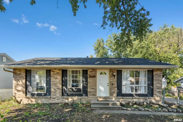$219,900 | 3530 West 29th Street, Davenport, IA 52804