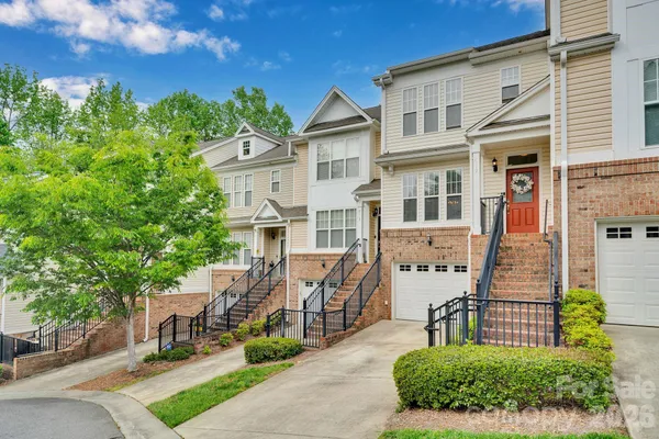 $250,000 | 7119 Founders Club Court, Charlotte, NC 28269