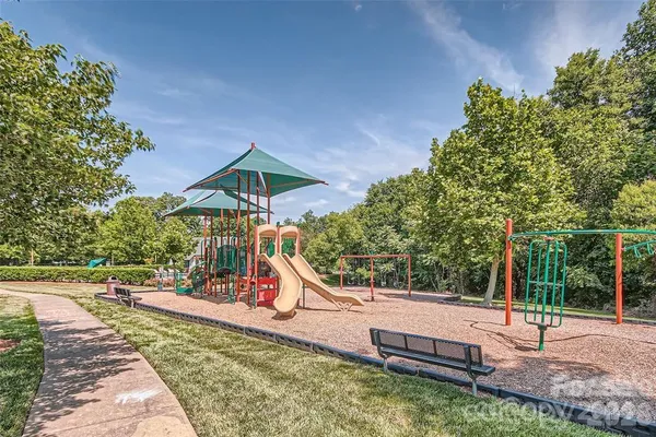 $250,000 | 7119 Founders Club Court, Charlotte, NC 28269
