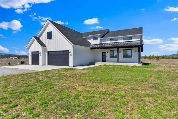 $1,075,000 | 969 East Yellow Pine Avenue, Athol, ID 83801