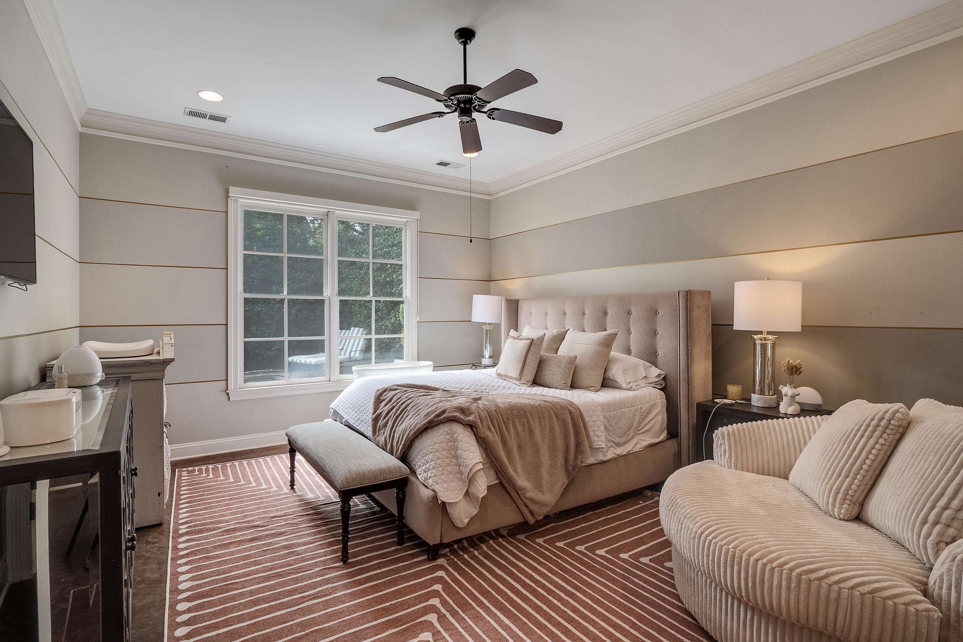 187 Ridgefield Road Memphis, TN 38111 - Photo 17 of 34 a bedroom with two beds and a window
