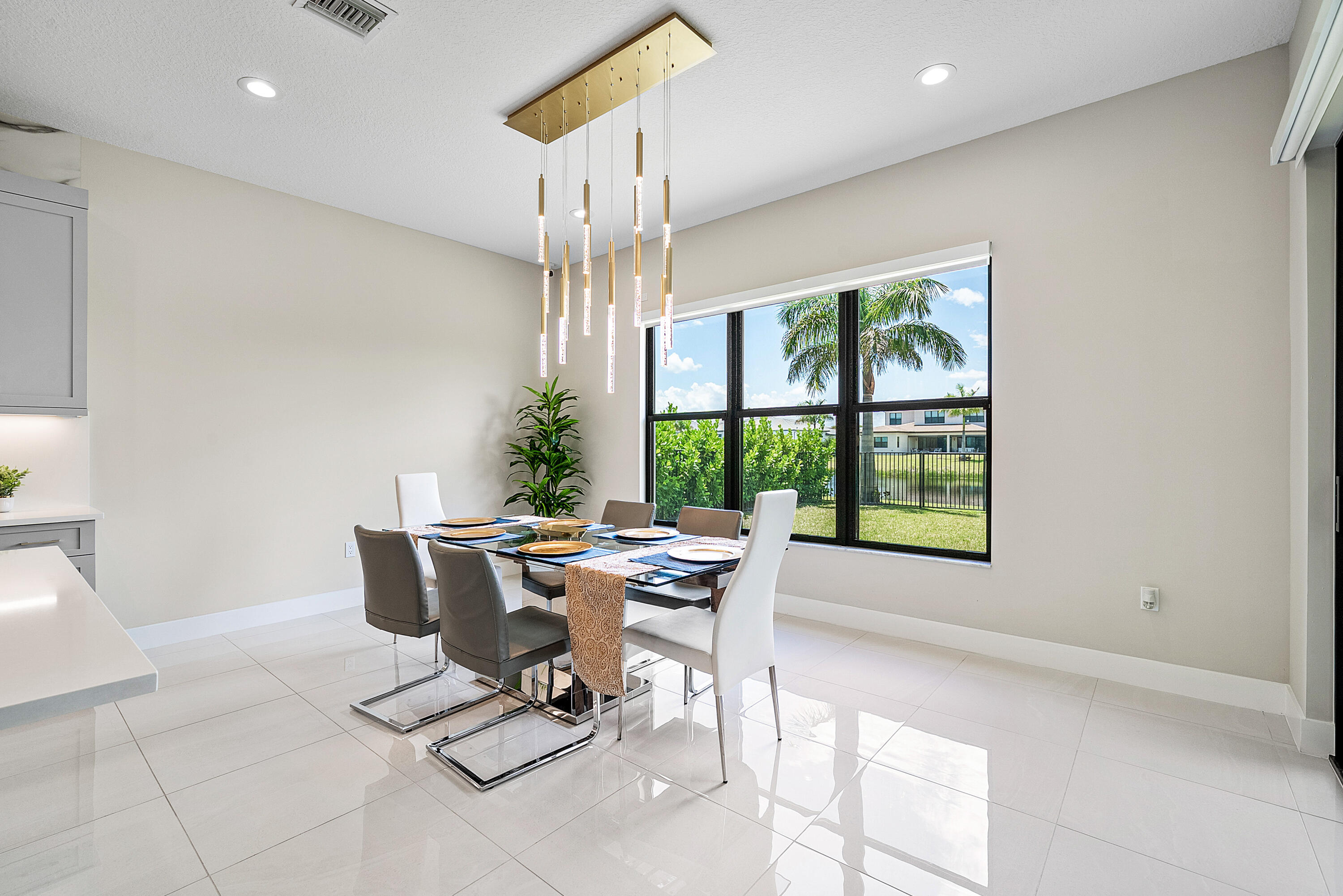 20021 Hirono Lane Boca Raton, FL 33434 - Photo 19 of 130 019-20021HironoLane-BocaRaton-FL-33434-F