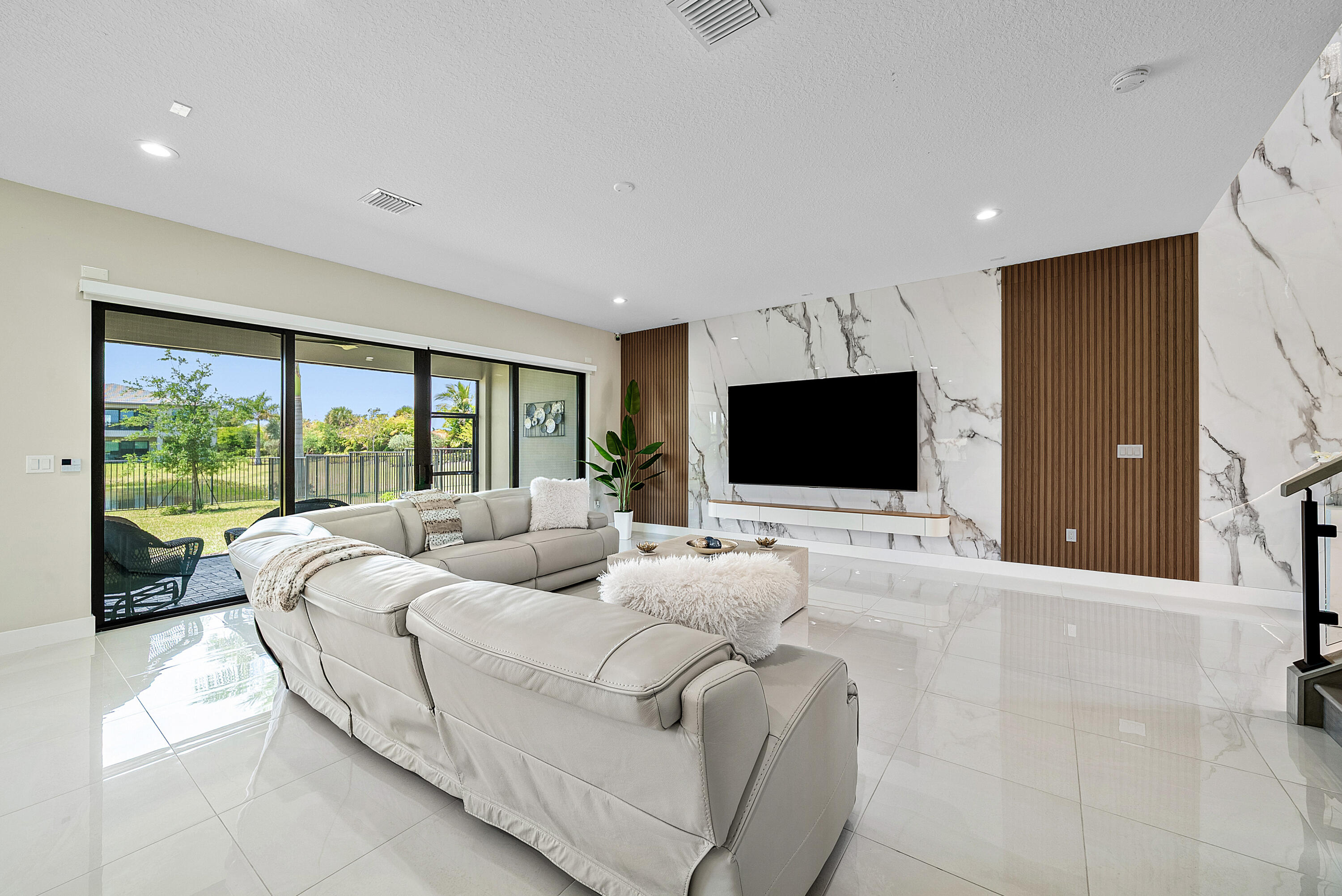 20021 Hirono Lane Boca Raton, FL 33434 - Photo 9 of 130 009-20021HironoLane-BocaRaton-FL-33434-F